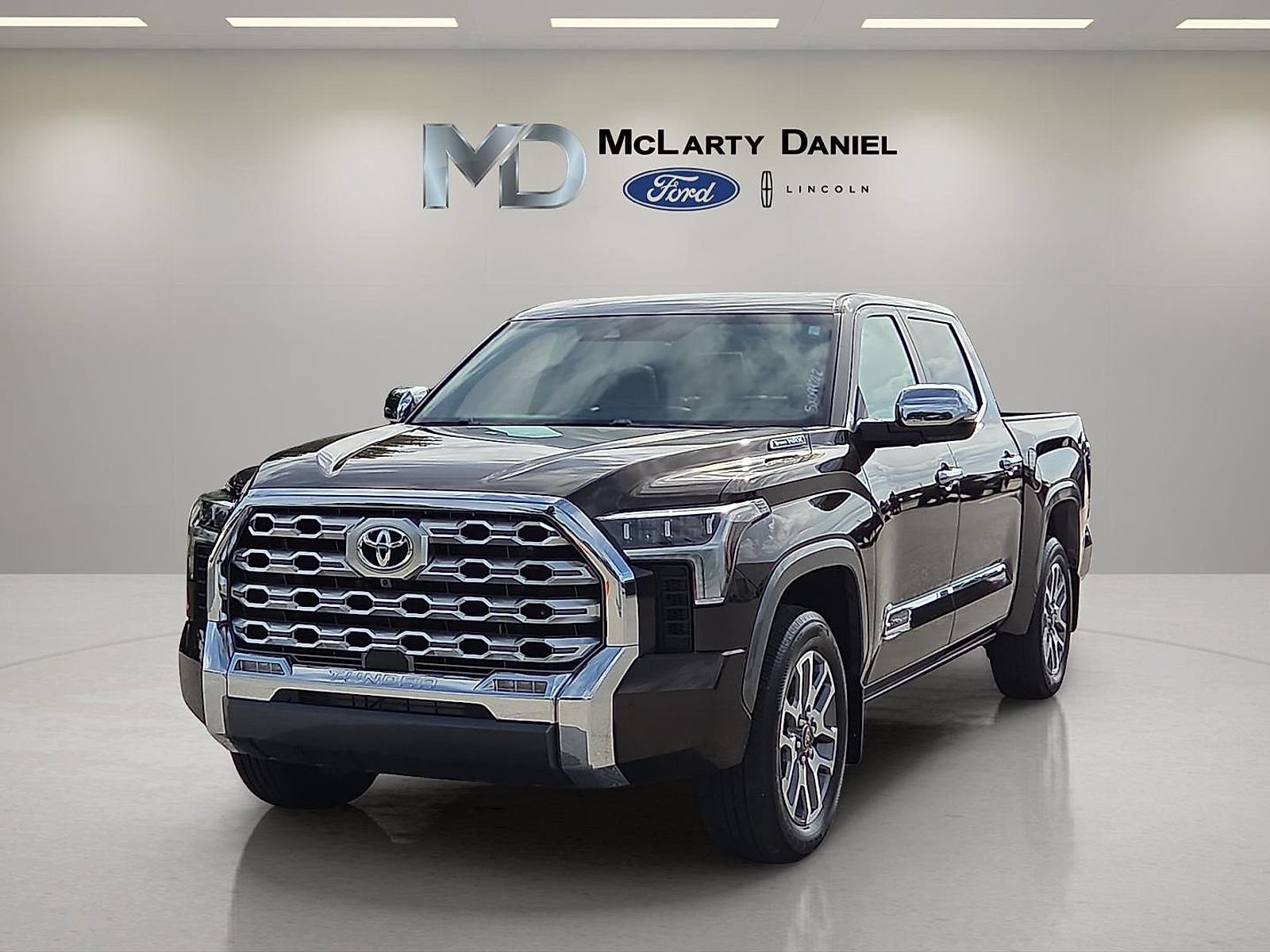 Used 2025 Toyota Tundra 1794 Edition AWD/4WD image 2