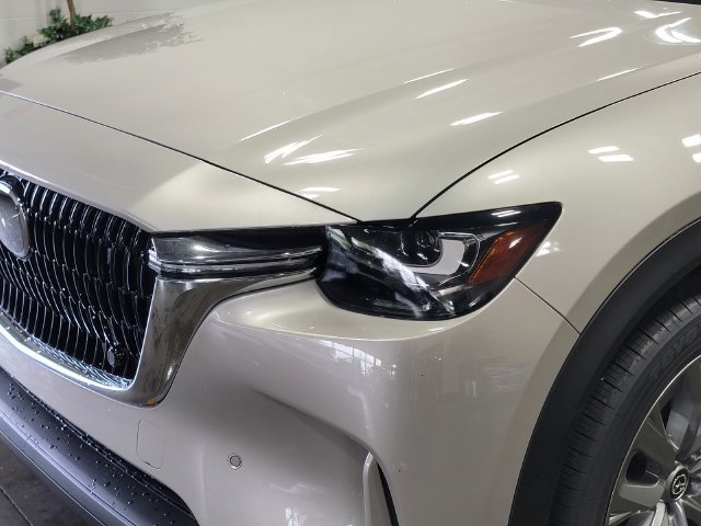 New 2026 MAZDA CX-90 3.3 Turbo w/ Preferred Package AWD/4WD image 9