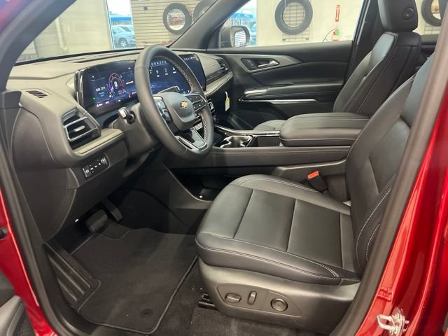 New 2026 Chevrolet Traverse LT w/ Driver Confidence Package AWD/4WD image 25