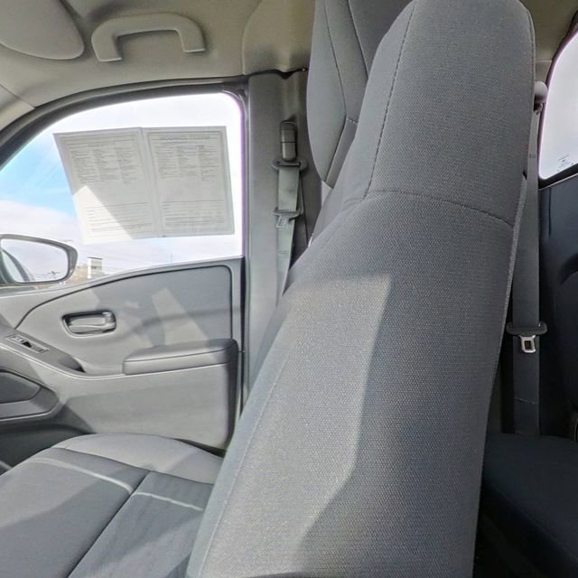 Used 2025 Nissan Frontier S w/ S Utility Package image 25