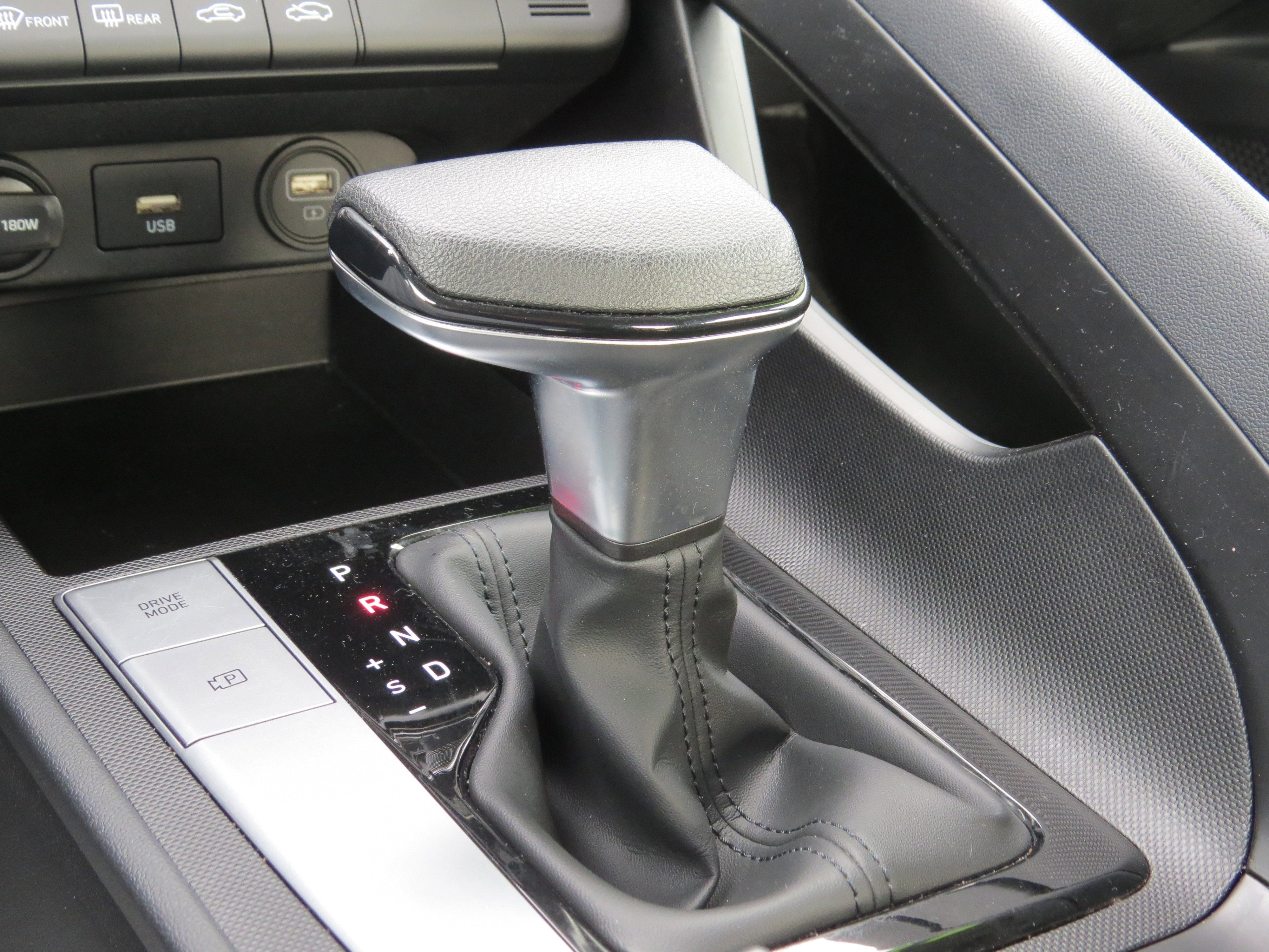 Used 2023 Hyundai Elantra SEL image 26