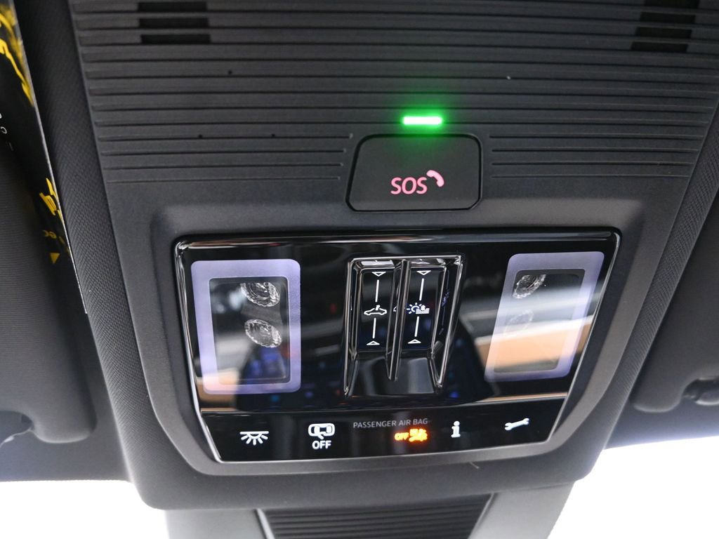 New 2026 Volkswagen Tiguan SEL R-Line image 36