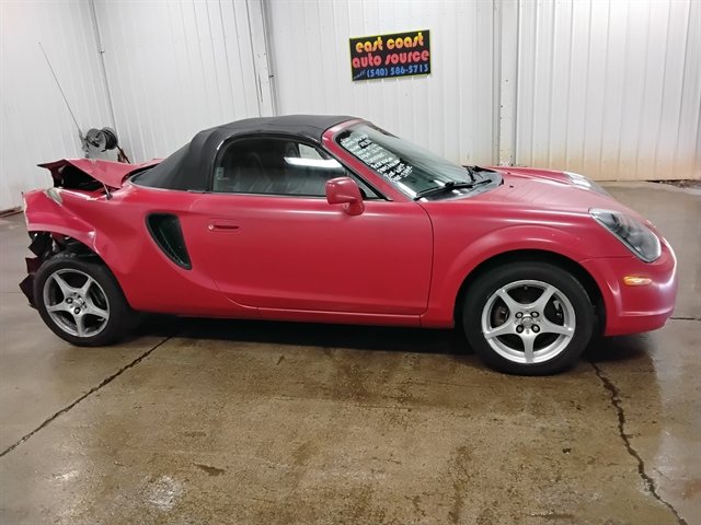 Used 2000 Toyota MR2 image 2