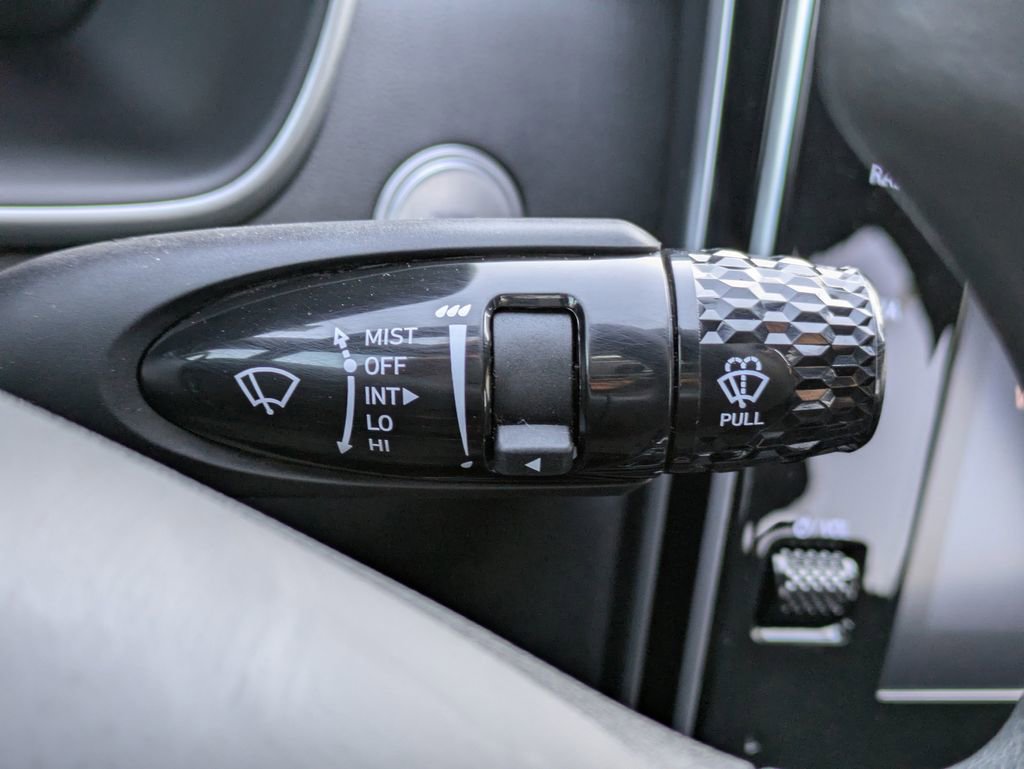 Used 2024 Hyundai Santa Cruz SEL AWD/4WD image 34