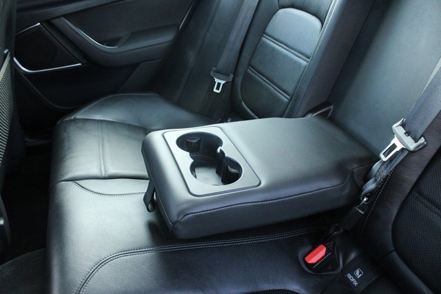 Used 2020 Jaguar XE S image 35