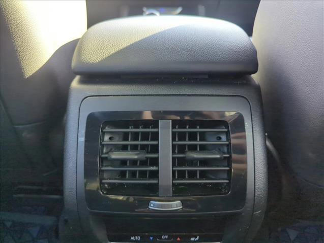 Used 2024 BMW X3 sDrive30i w/ Convenience Package w/ZPA image 16