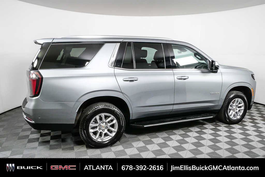 Used 2025 Chevrolet Tahoe LT AWD/4WD image 2