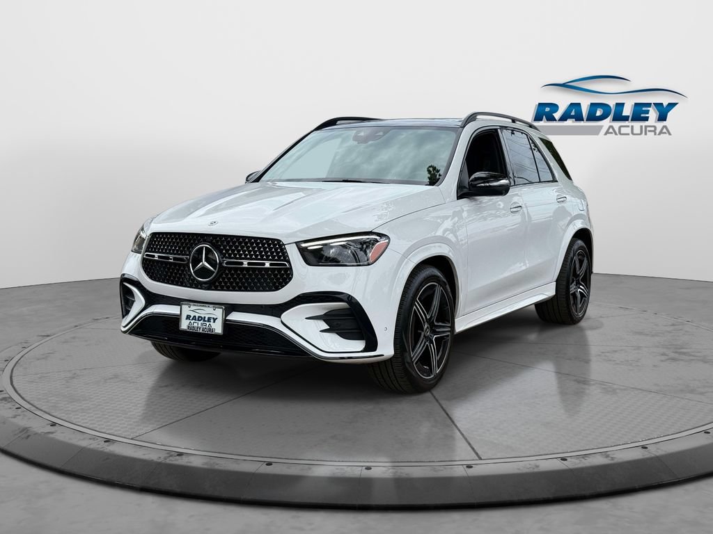 Used 2024 Mercedes-Benz GLE 450e 4MATIC w/ AMG Line Exterior image 4