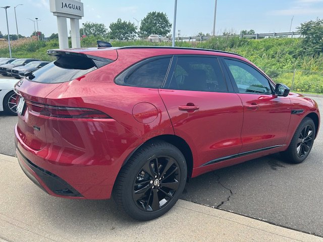 Used 2026 Jaguar F-PACE R-Dynamic S image 6