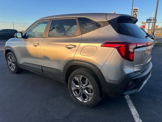 Certified 2024 Kia Seltos LX image 6