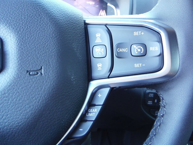 New 2026 RAM 1500 4x4 Crew Cab image 53