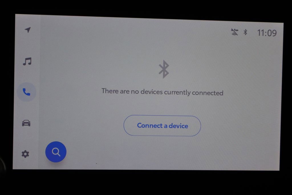 Used 2023 Toyota RAV4 XLE AWD/4WD image 35