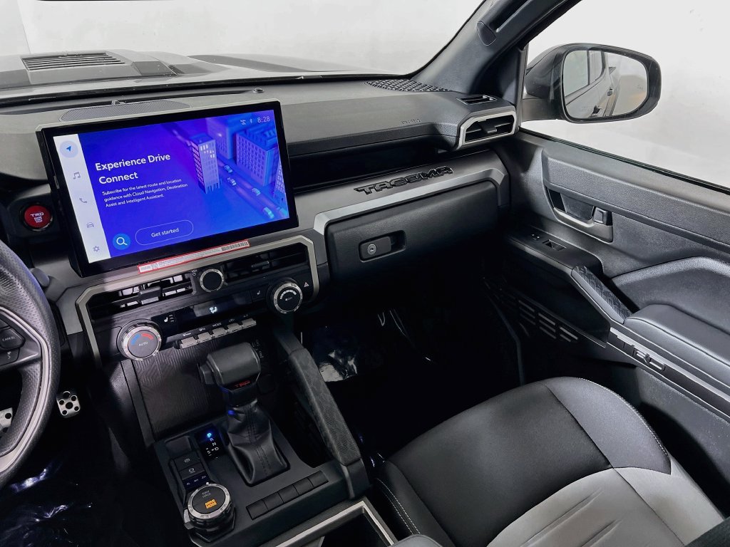 Certified 2025 Toyota Tacoma TRD Sport AWD/4WD image 19