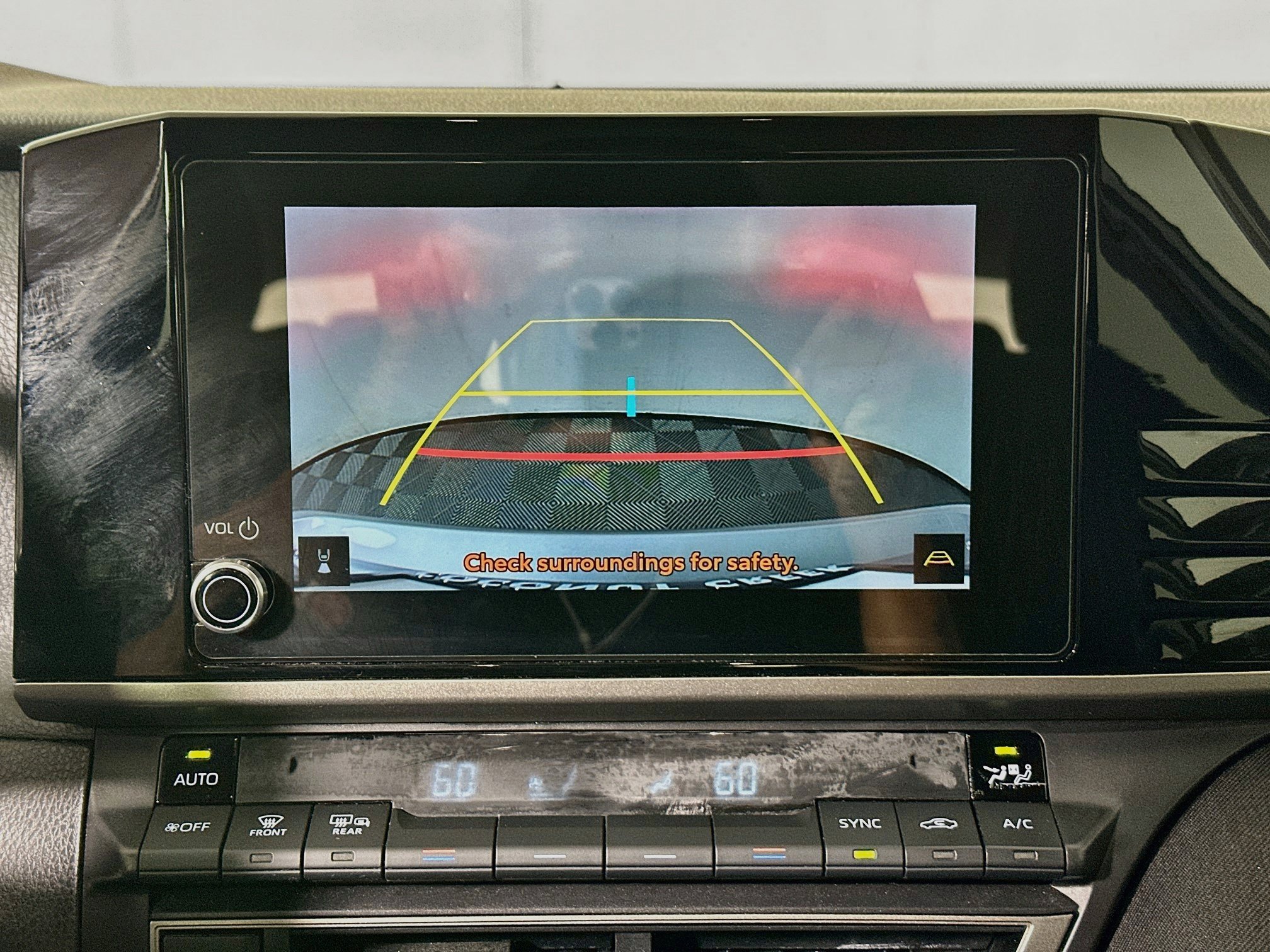 Used 2025 Toyota Camry LE w/ Convenience Package FWD image 25