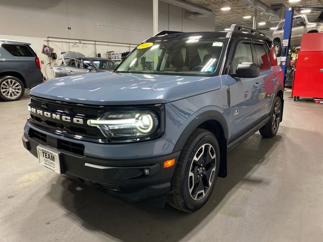 Used 2024 Ford Bronco Sport Outer Banks w/ Tech Package image 3