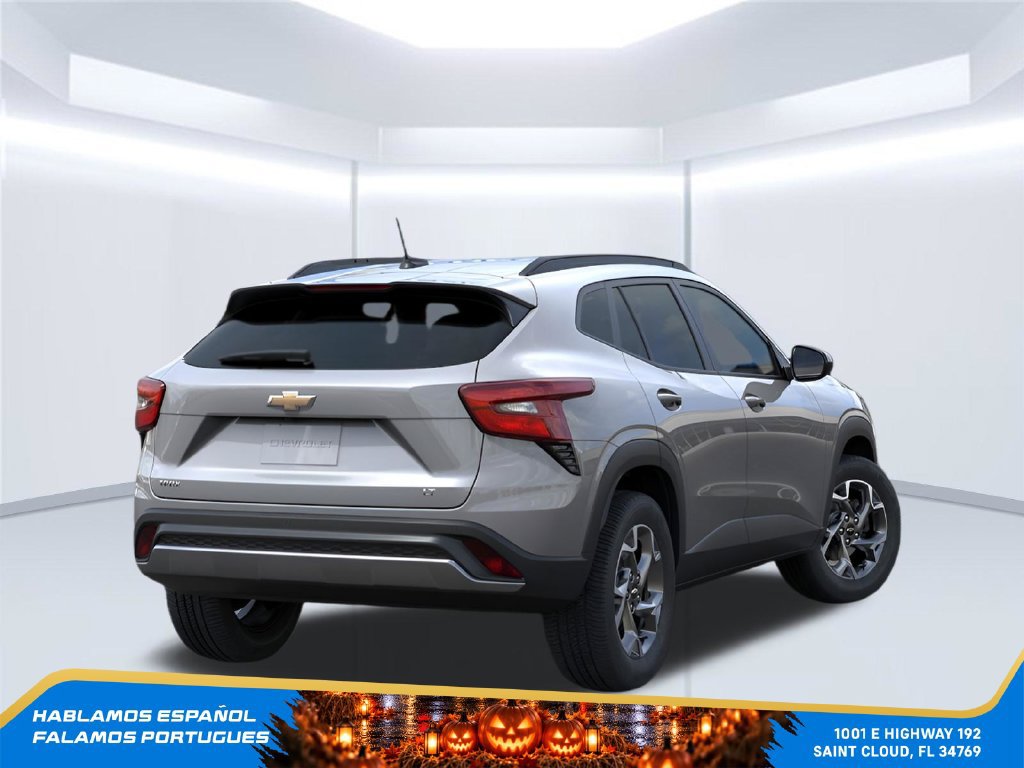 New 2026 Chevrolet Trax LT w/ Driver Confidence Package FWD image 4