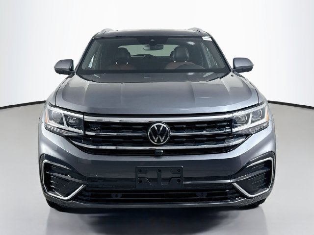 Used 2022 Volkswagen Atlas Cross Sport SEL Premium R-Line AWD/4WD image 2