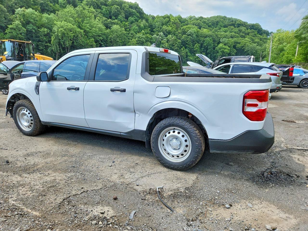 Used 2024 Ford Maverick XL w/ Equipment Group 100A Standard AWD/4WD image 4