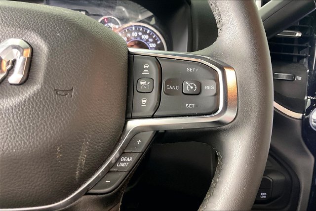 Used 2026 RAM 2500 Big Horn AWD/4WD image 5