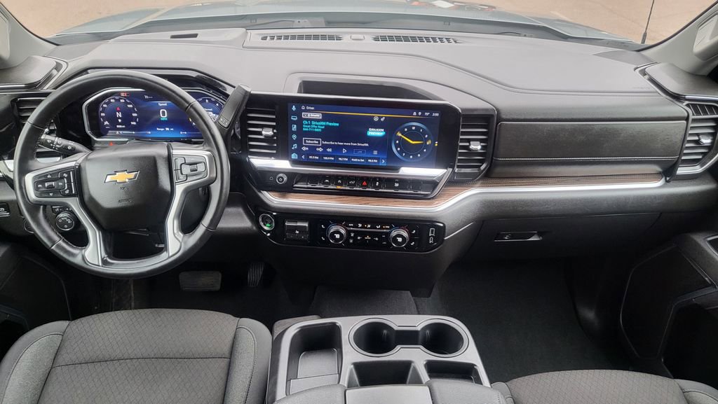 Used 2026 Chevrolet Silverado 1500 LT image 25