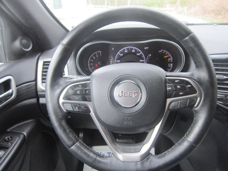 Used 2020 Jeep Grand Cherokee Altitude image 10