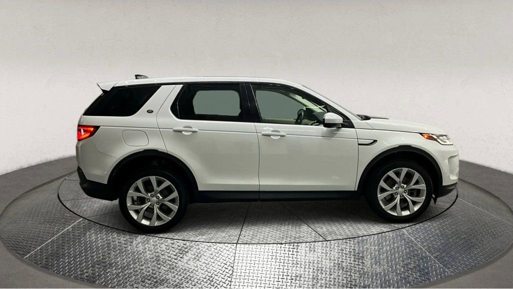 Used 2021 Land Rover Discovery Sport SE image 9