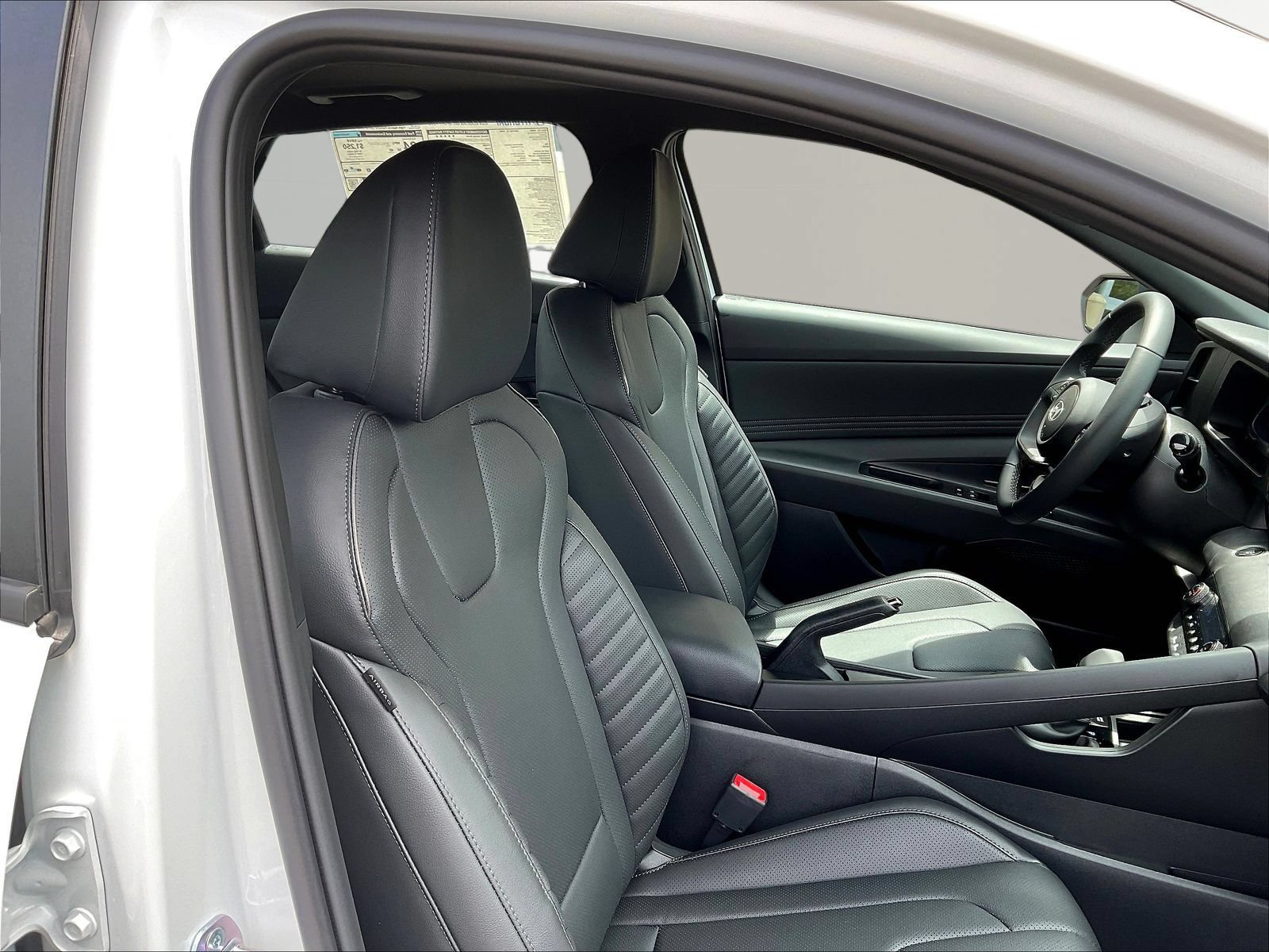 New 2026 Hyundai Elantra SEL Sport FWD image 19