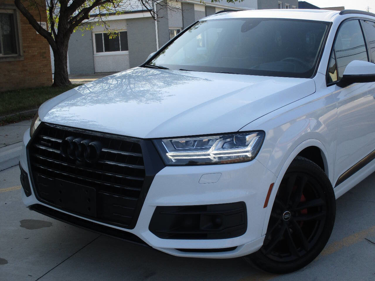 Used 2017 Audi Q7 3.0T Prestige w/ Prestige Package image 63