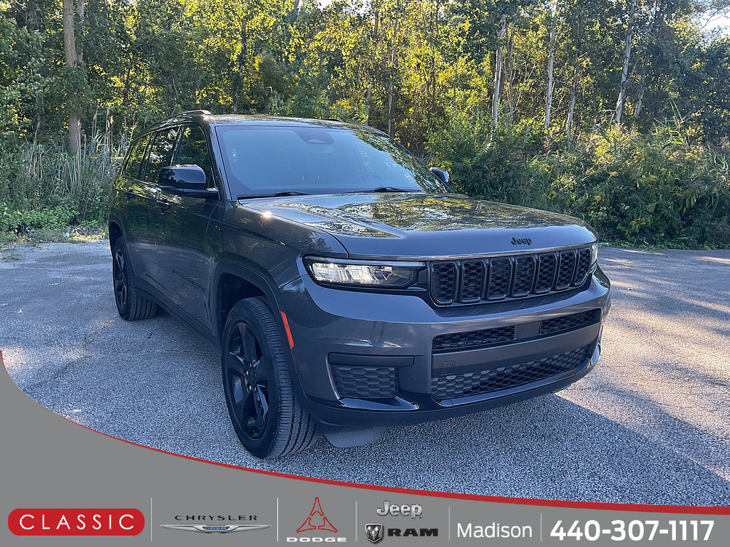 Used 2023 Jeep Grand Cherokee L Laredo