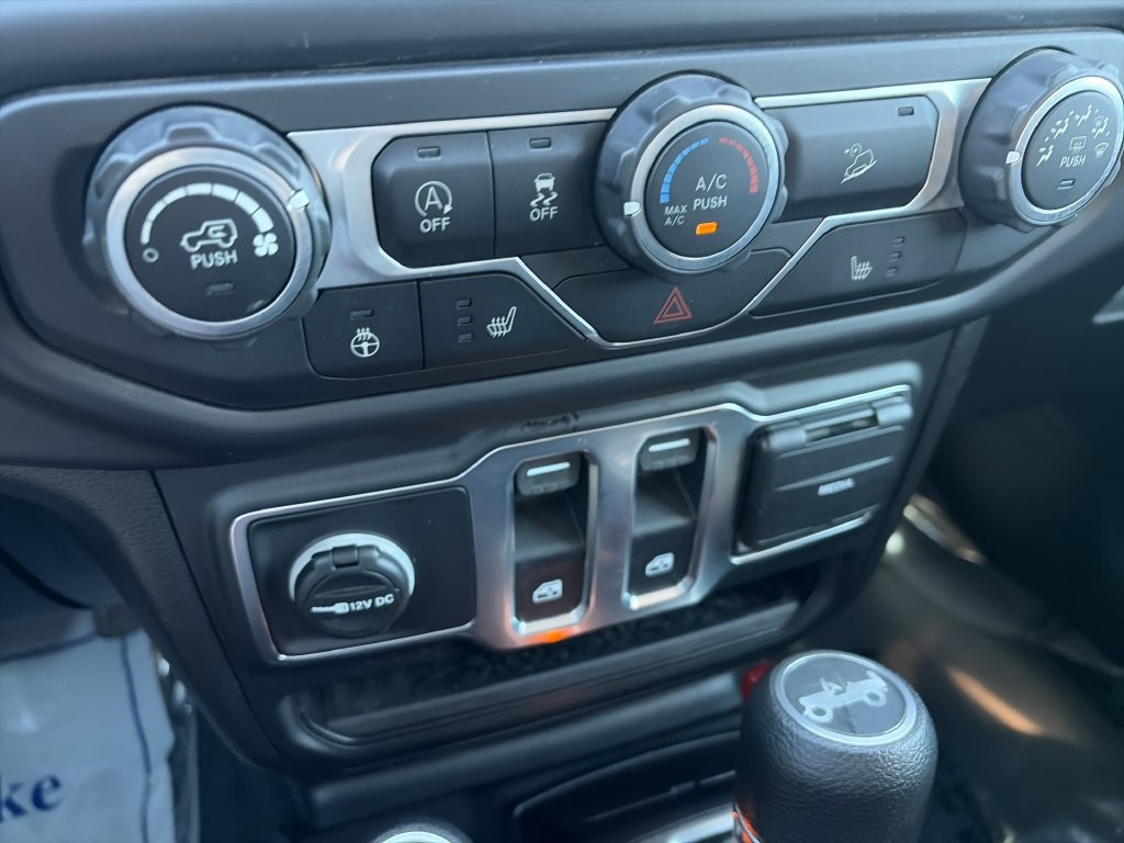 Used 2020 Jeep Wrangler Sport AWD/4WD image 22