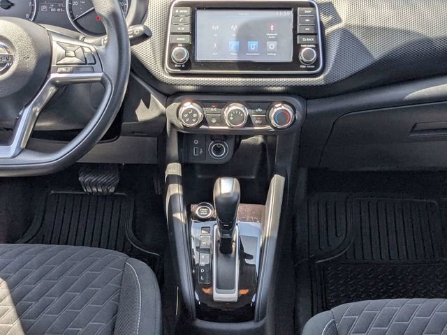 Used 2021 Nissan Kicks S FWD image 17