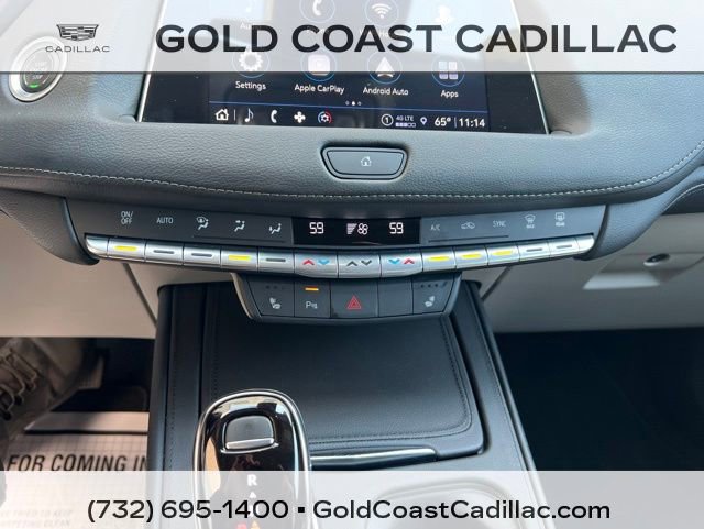 Certified 2023 Cadillac XT4 Luxury w/ Cold Weather Package FWD image 24