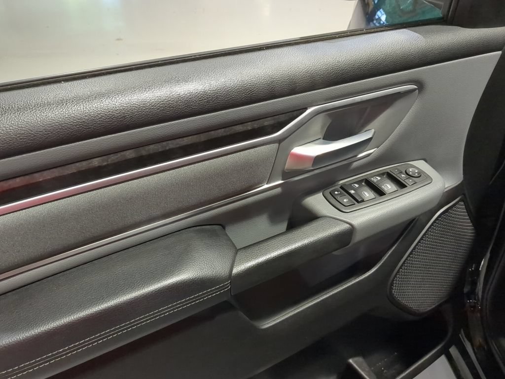 Used 2022 RAM 1500 Big Horn AWD/4WD image 12