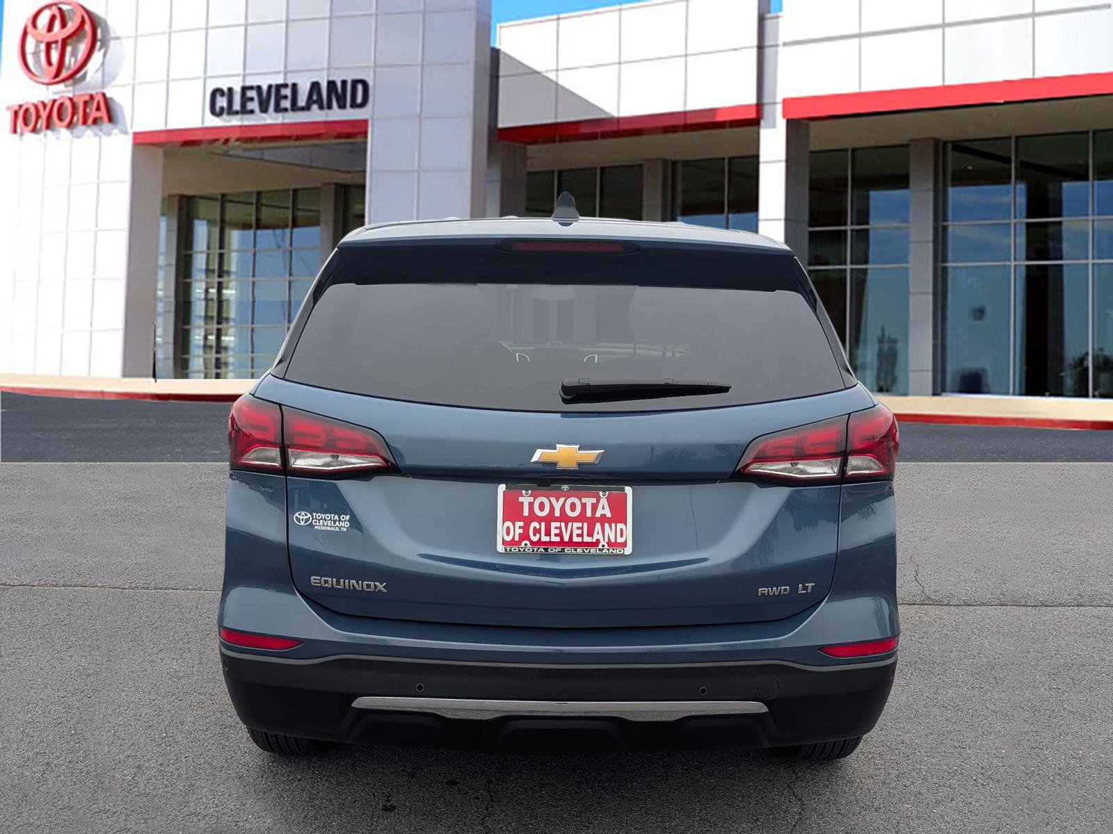 Used 2024 Chevrolet Equinox LT image 6