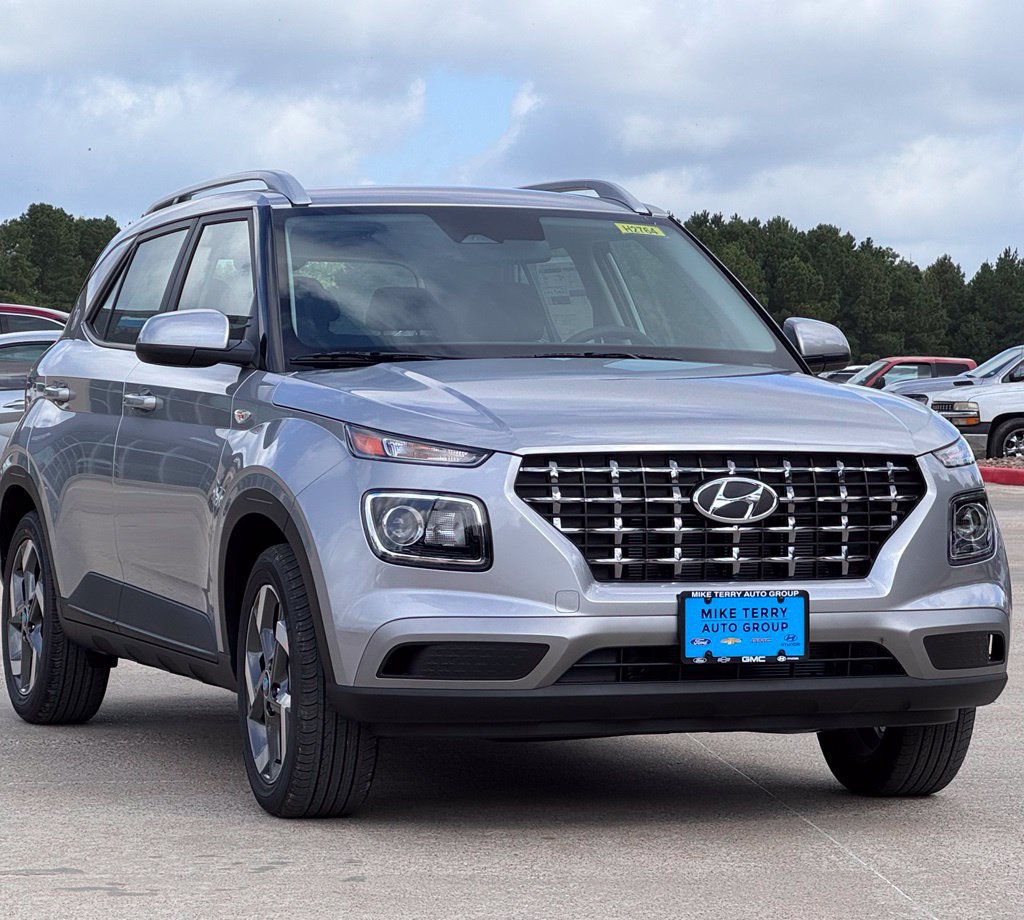 New 2026 Hyundai Venue SEL FWD image 9