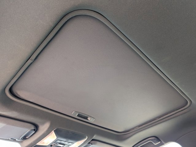 Used 2021 Toyota RAV4 XSE AWD/4WD image 15