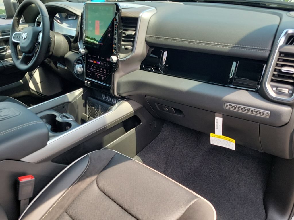 New 2026 RAM 1500 Laramie w/ Night Edition AWD/4WD image 40