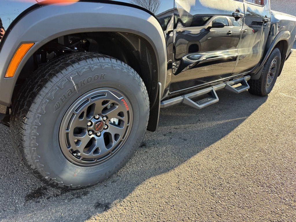 New 2026 Nissan Frontier PRO-4X w/ Pro-4x Convenience Package image 14