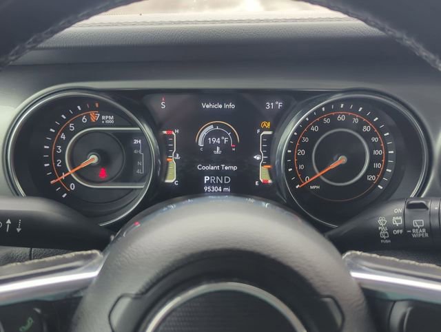 Used 2021 Jeep Wrangler Unlimited Sahara w/ Cold Weather Group image 16