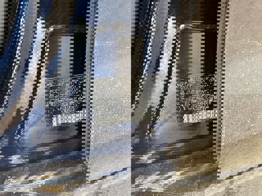 Used 2023 Genesis G70 3.3T w/ Sport Prestige Package image 36