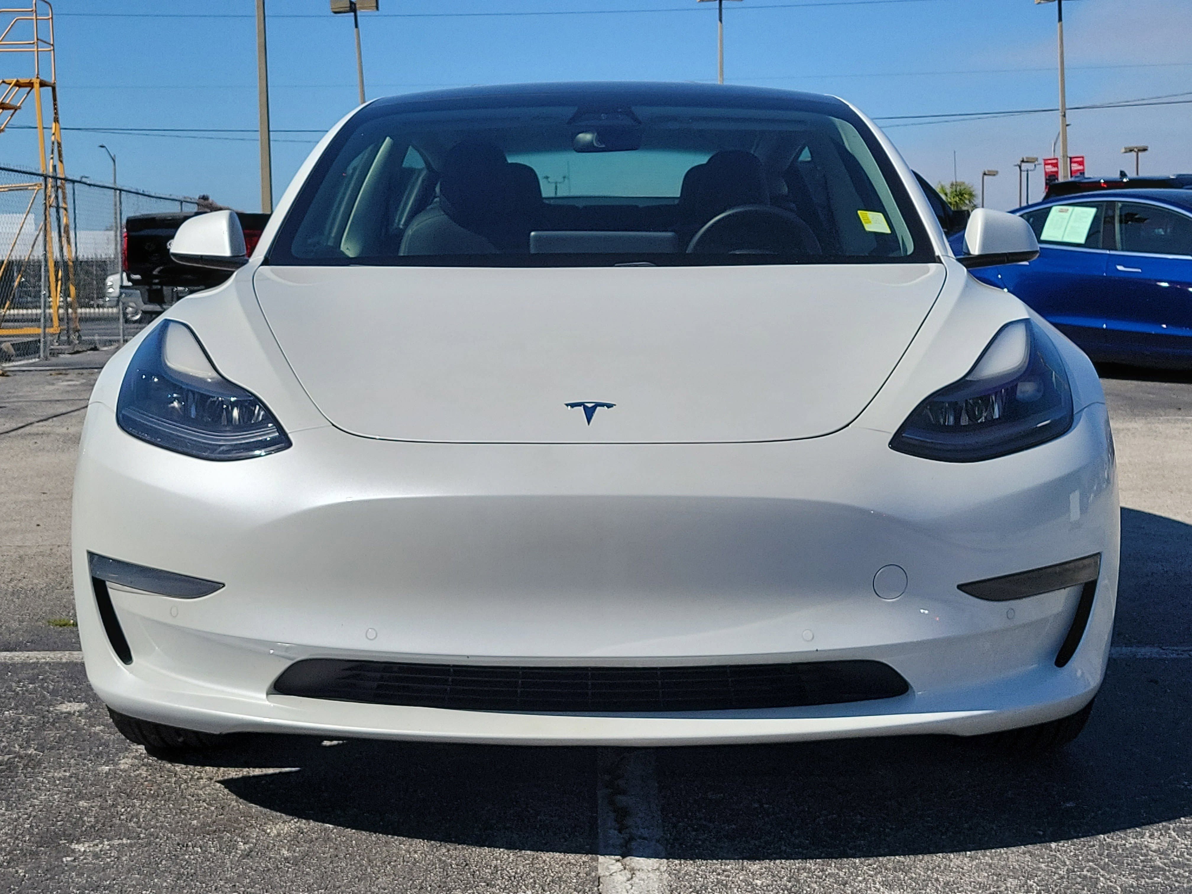 Used 2021 Tesla Model 3 Standard Range Plus image 2