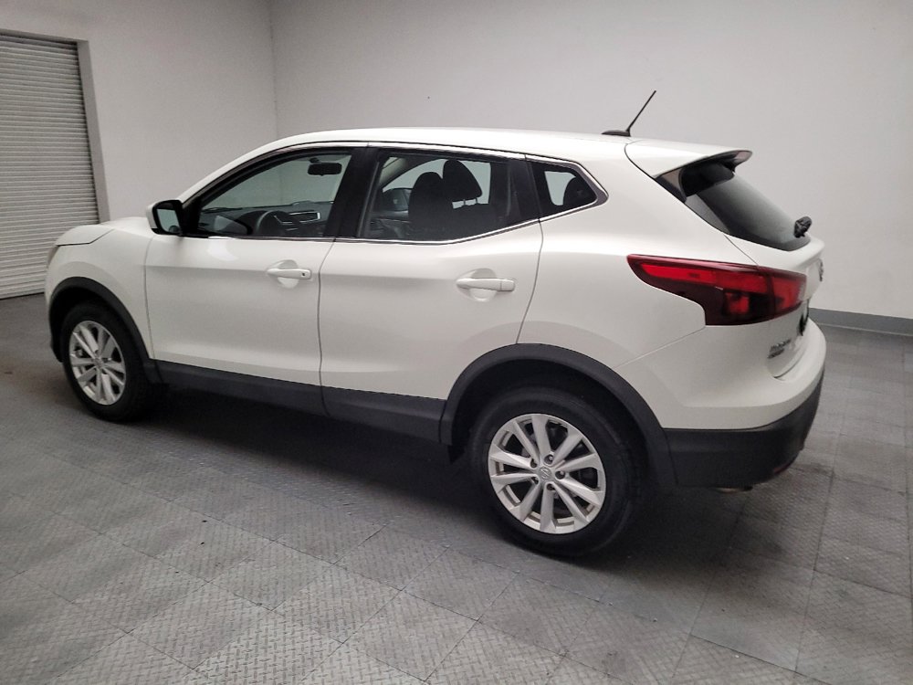 Used 2018 Nissan Rogue Sport S w/ S Appearance Package AWD/4WD image 3