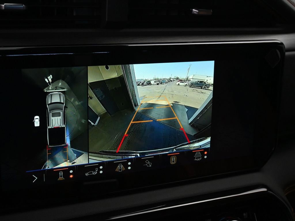 New 2026 GMC Sierra 1500 AT4 w/ Technology Package AWD/4WD image 26
