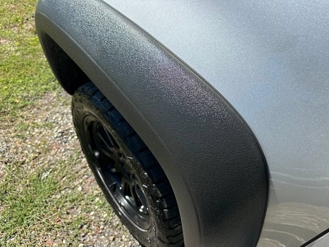 Used 2019 Chevrolet Colorado Z71 AWD/4WD image 38