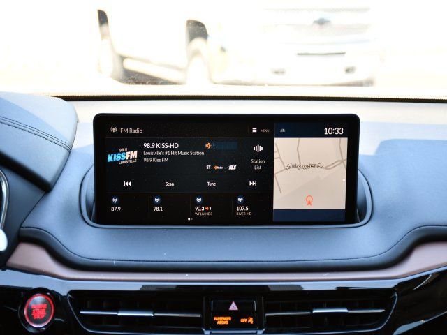 Certified 2023 Acura MDX FWD w/ Technology Package image 23