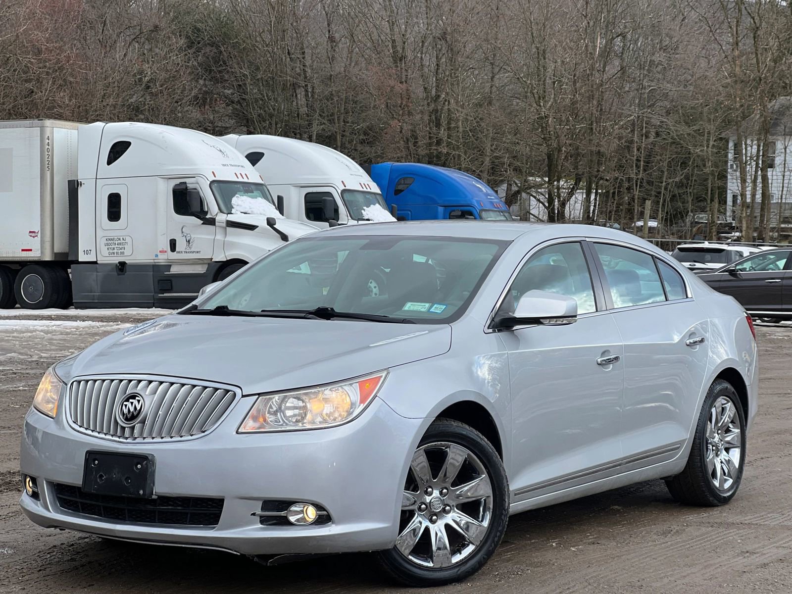 Used 2012 Buick LaCrosse Premium image 2