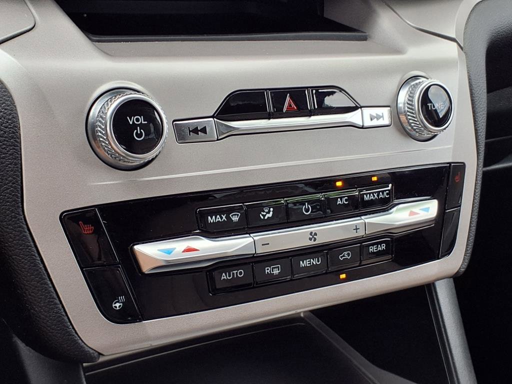 Certified 2023 Ford Explorer XLT w/ Equipment Group 202A image 13