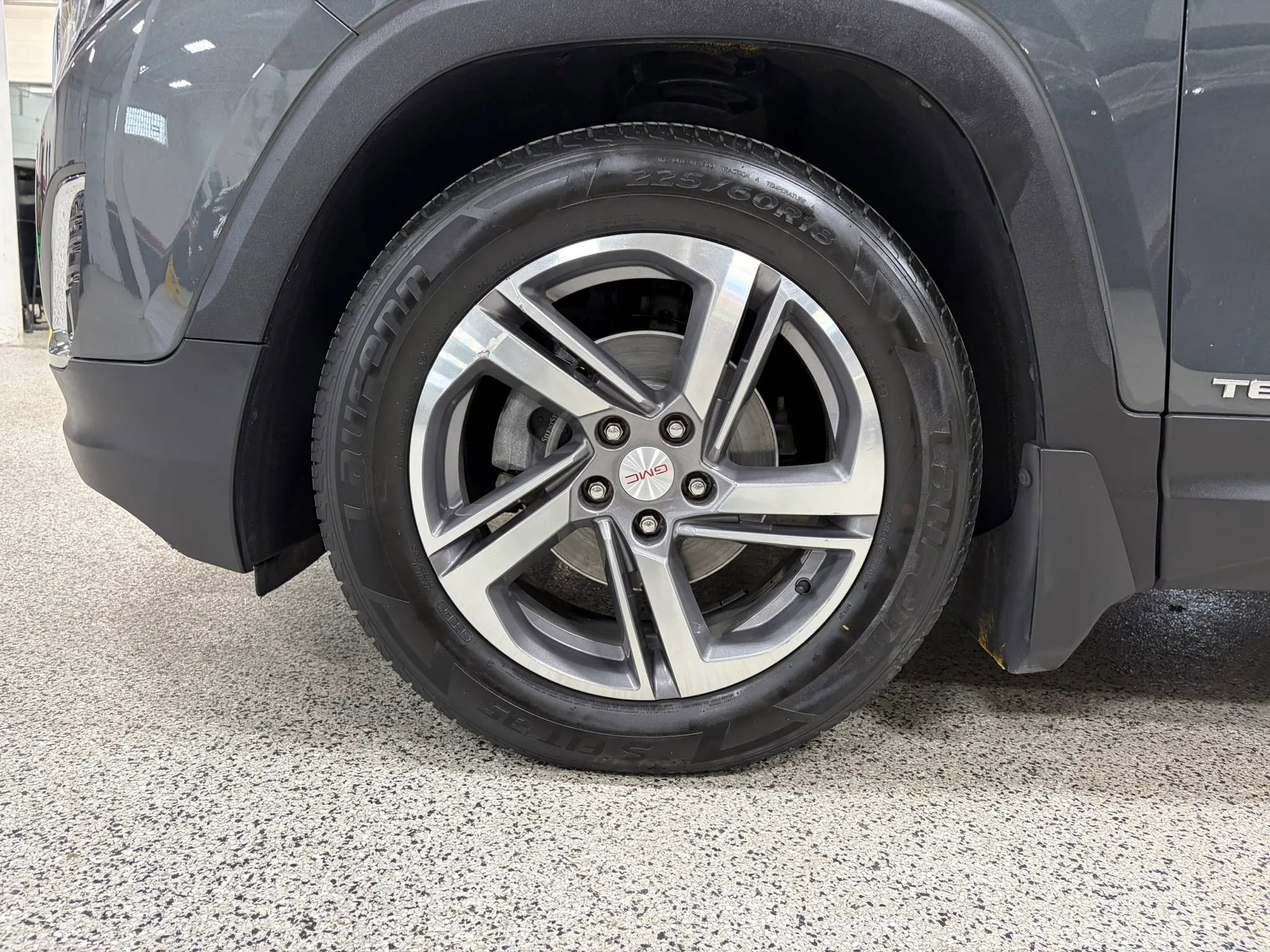 Used 2018 GMC Terrain SLT FWD image 14