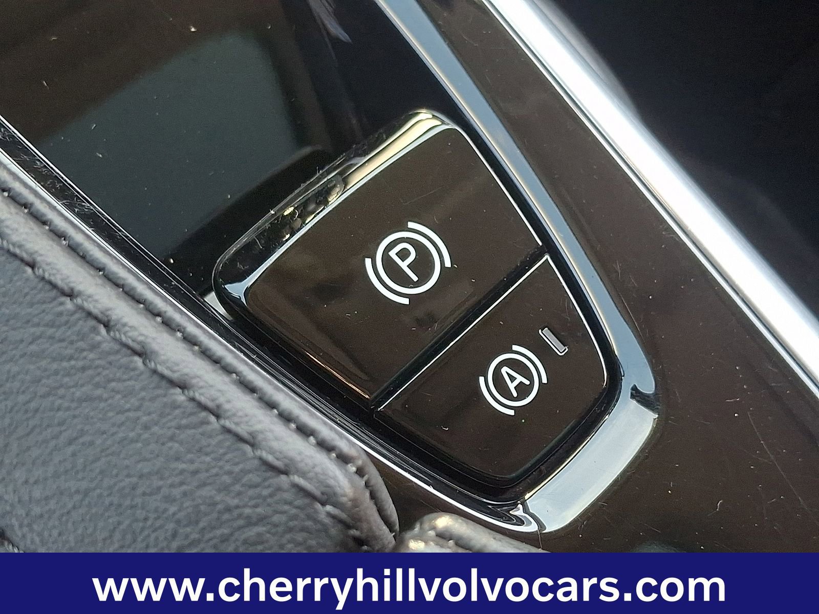 Certified 2023 Volvo S90 B6 Plus w/ Protection Package Premier image 27