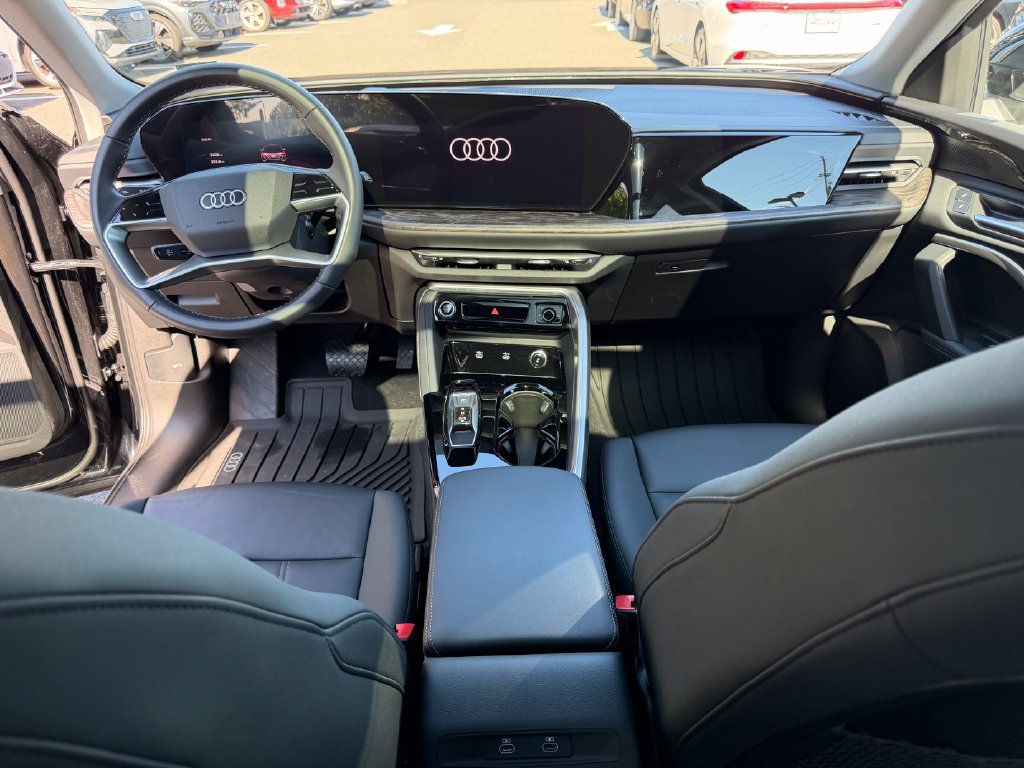 Certified 2025 Audi Q5 Premium w/ Convenience Package AWD/4WD image 20